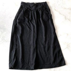Aritzia Wilfred Gabrielle long black skirt, v shaped waist detail, pockets